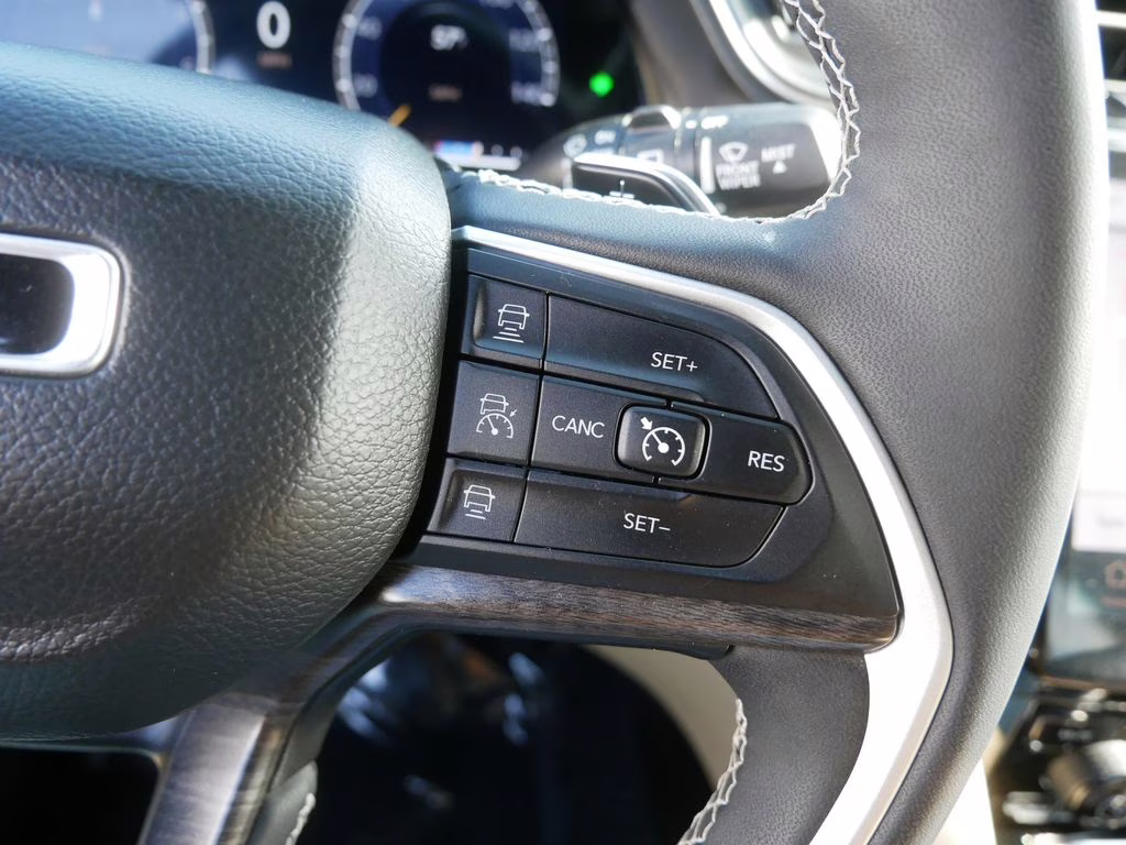 2023 Ember Pearlcoat Jeep Grand Cherokee L Limited 4X4 SUV