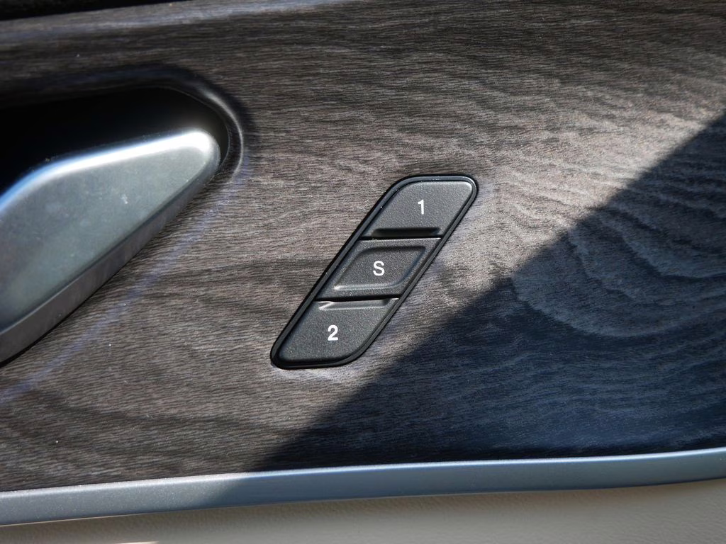 2023 Ember Pearlcoat Jeep Grand Cherokee L Limited 4X4 SUV