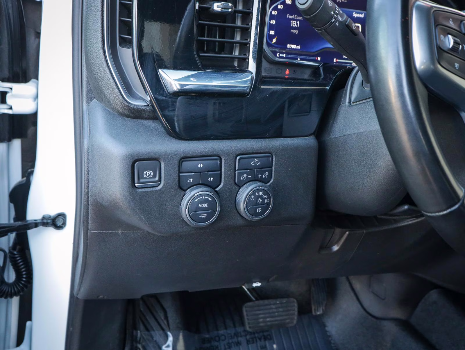 2024 Summit White Chevrolet Silverado 2500HD LT 4X4 Truck