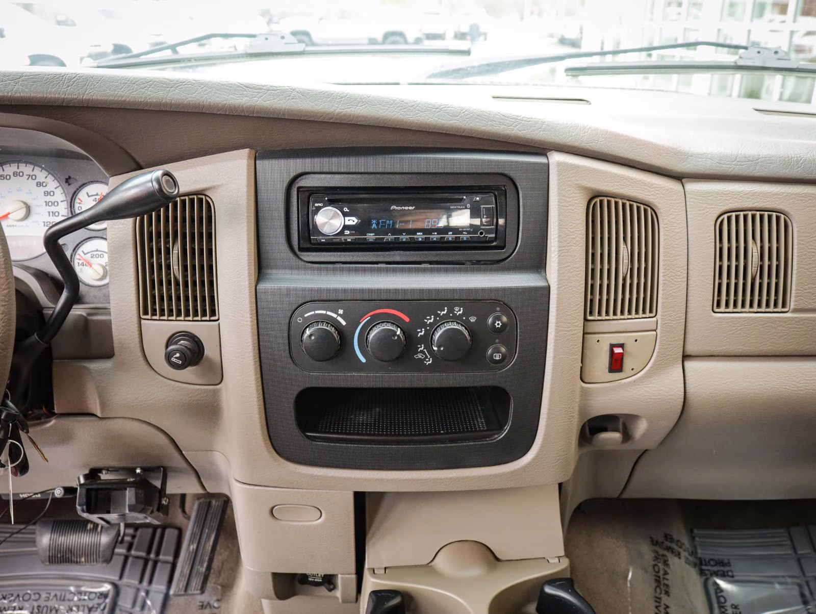 2003 RED Dodge Ram 2500 ST 4X4 Truck