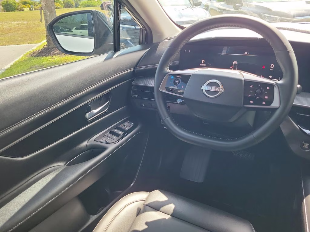 2025 Gun Metallic Nissan Murano SV FWD SUV