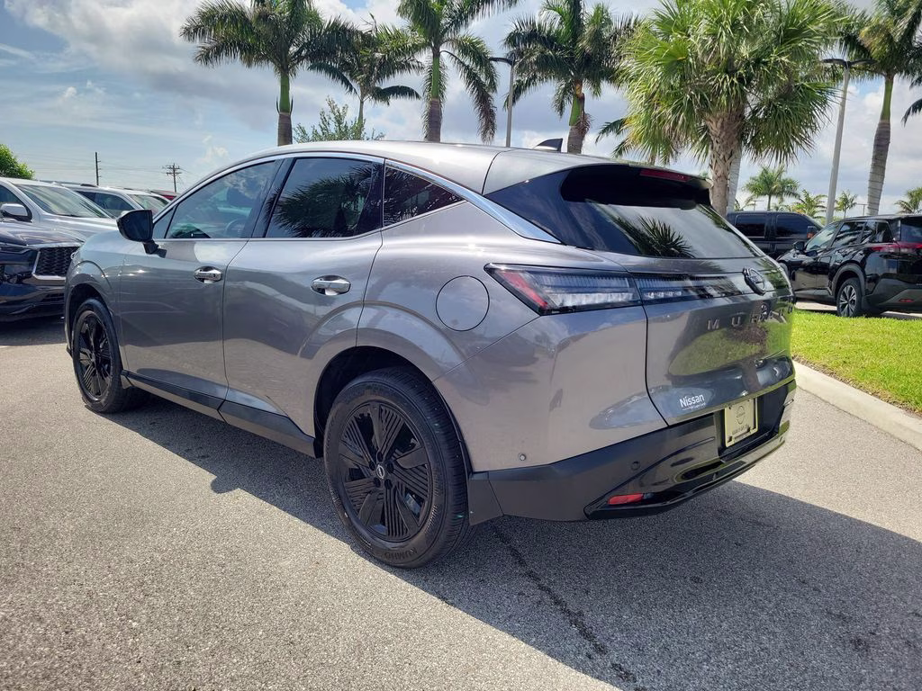 2025 Gun Metallic Nissan Murano SV FWD SUV