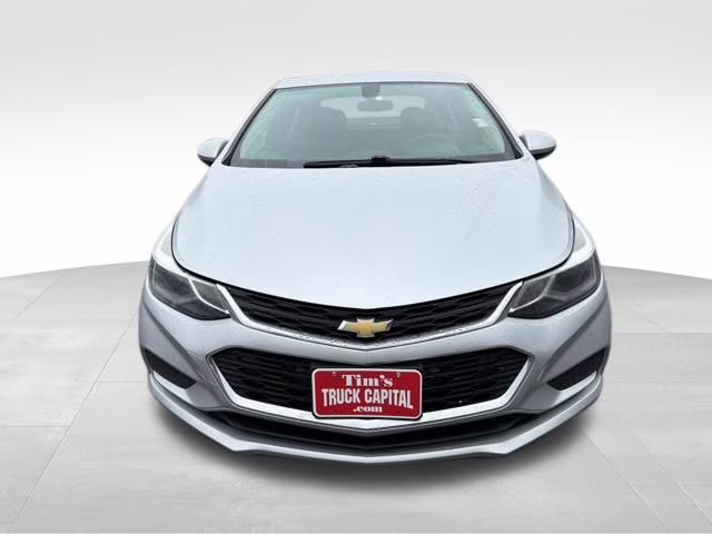 2016 Silver Ice Metallic Chevrolet Cruze LT FWD Sedan