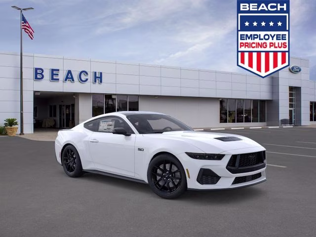 2026 Oxford White Ford Mustang GT RWD Coupe