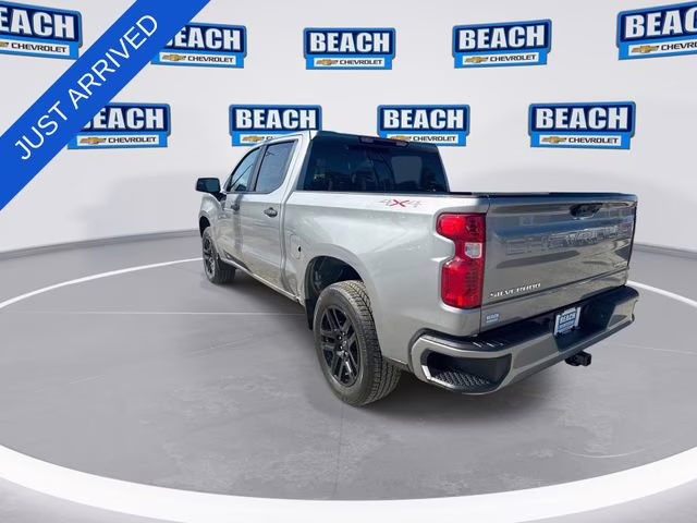 2026 Sterling Gray Metallic Chevrolet Silverado 1500 Custom 4X4 Truck
