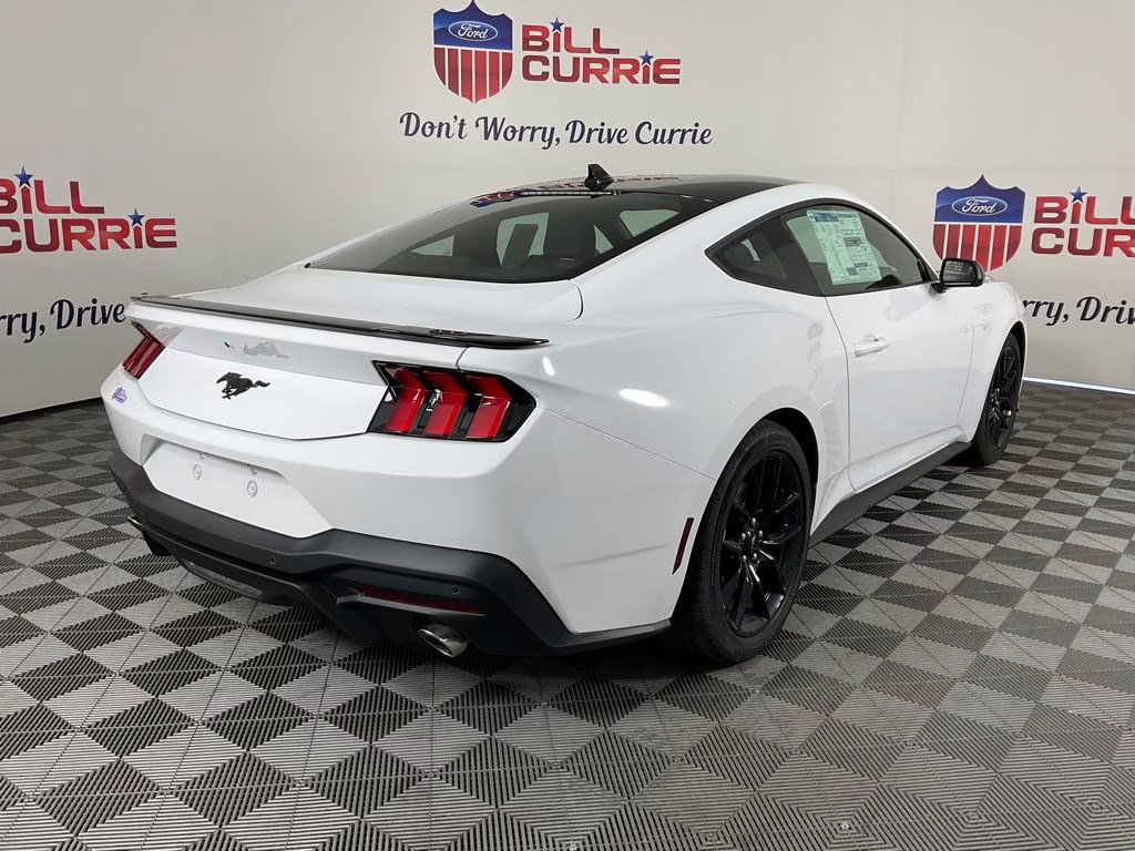 2026 Oxford White Ford Mustang EcoBoost RWD Coupe