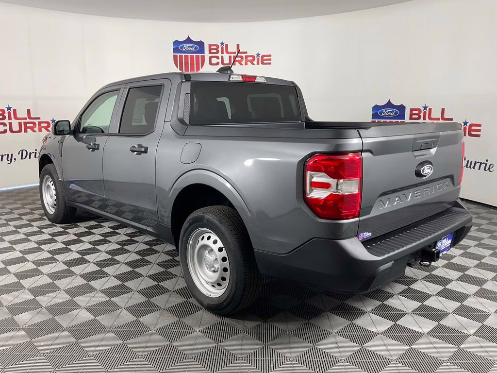2026 Gray Metallic Ford Maverick XL FWD Truck