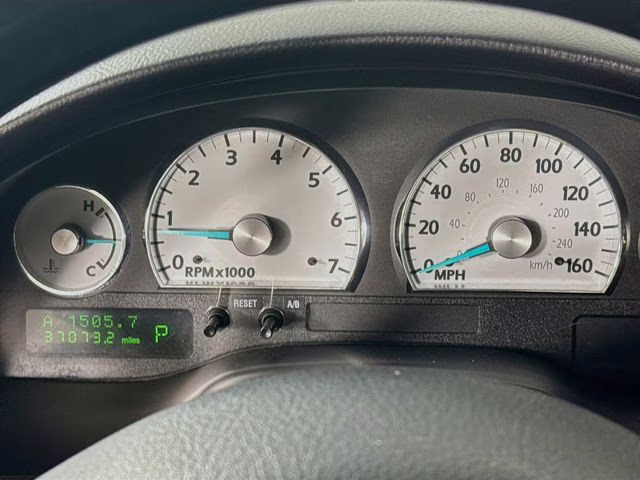 2005 Silver Ford Thunderbird Base RWD Convertible