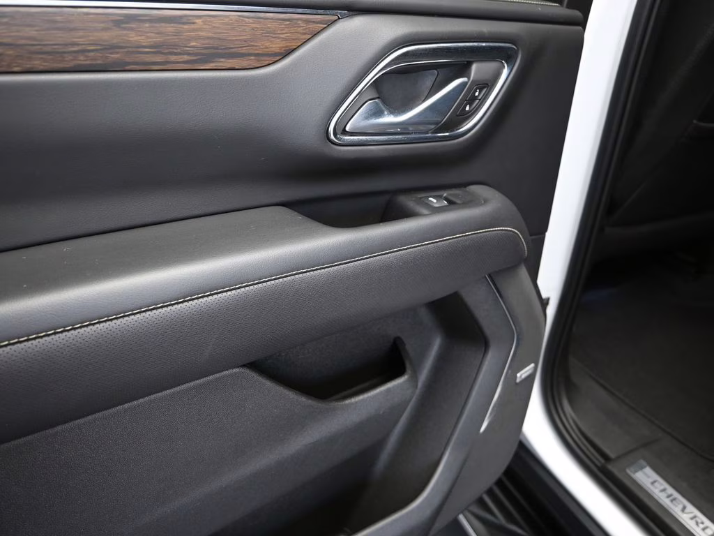 2023 Summit White Chevrolet Tahoe Premier 4X4 SUV