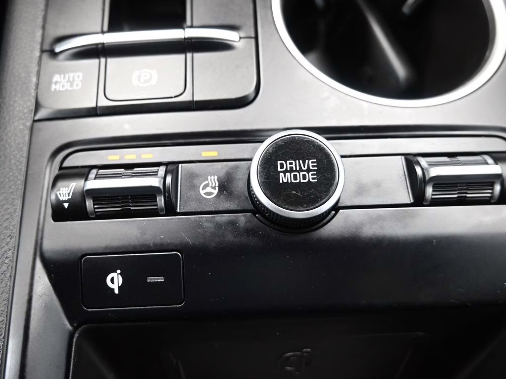 2022 Ebony Black Kia K5 GT-Line AWD Sedan