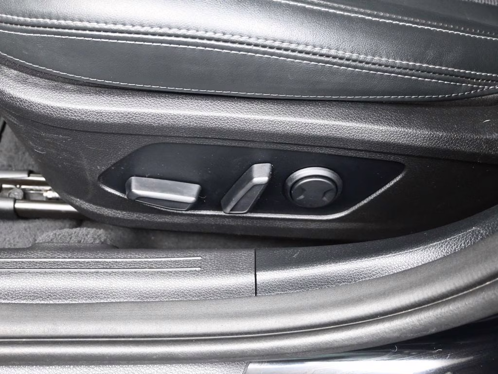 2022 Ebony Black Kia K5 GT-Line AWD Sedan