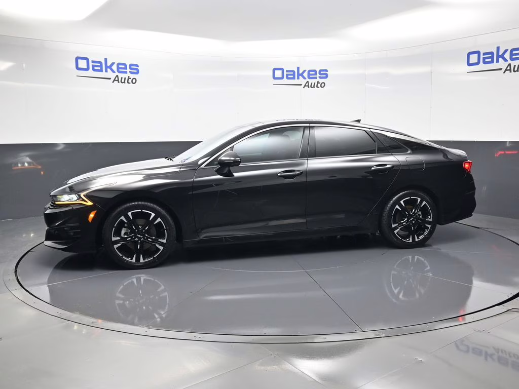 2022 Ebony Black Kia K5 GT-Line AWD Sedan