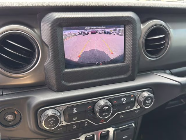 2022 Black Clearcoat Jeep Wrangler Willys 4X4 Convertible