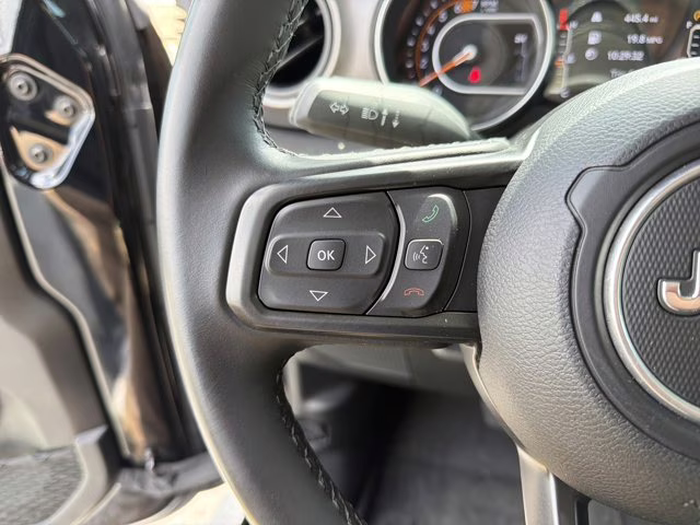 2022 Black Clearcoat Jeep Wrangler Willys 4X4 Convertible