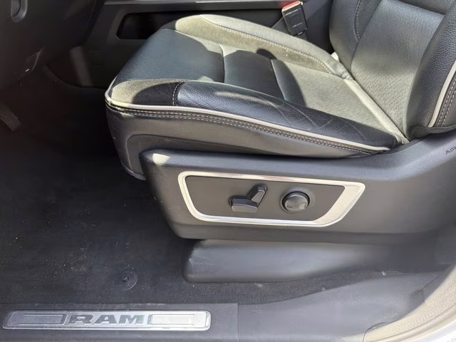 2022 Bright White Clearcoat Ram 1500 Laramie 4X4 Truck