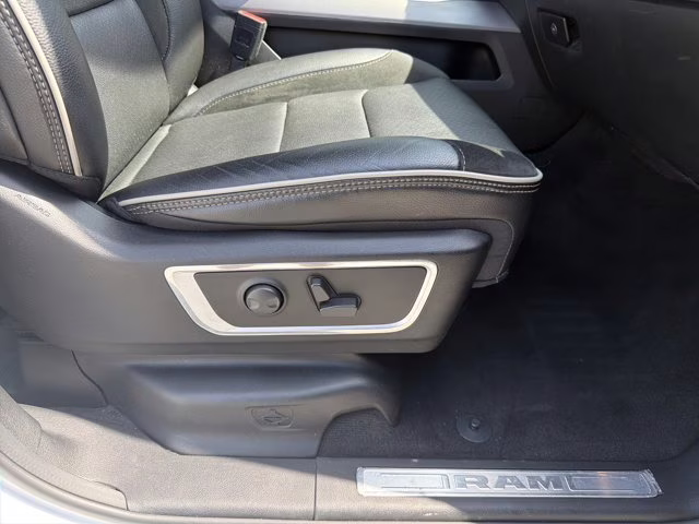 2022 Bright White Clearcoat Ram 1500 Laramie 4X4 Truck