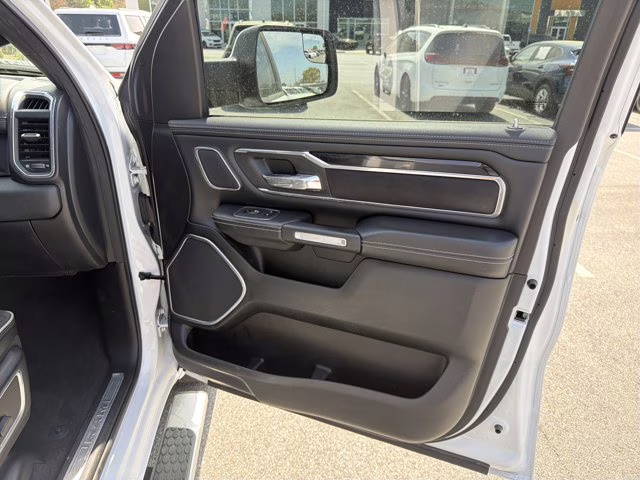 2022 Bright White Clearcoat Ram 1500 Laramie 4X4 Truck