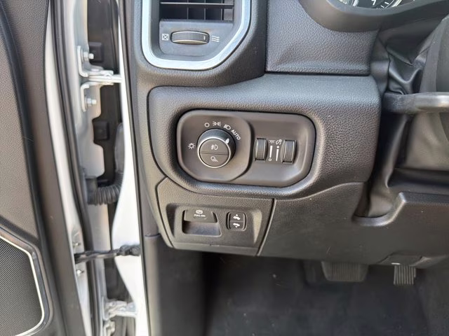 2022 Bright White Clearcoat Ram 1500 Laramie 4X4 Truck