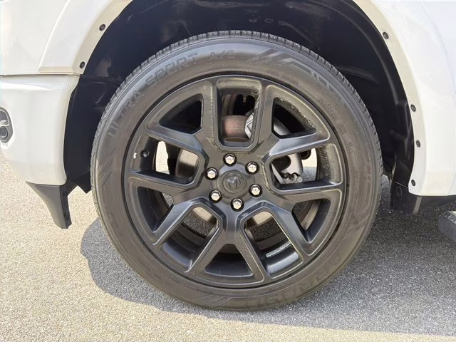 2022 Bright White Clearcoat Ram 1500 Laramie 4X4 Truck