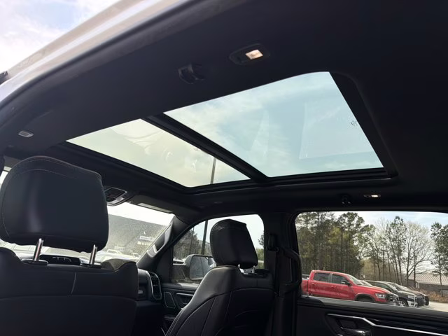 2022 Bright White Clearcoat Ram 1500 Laramie 4X4 Truck