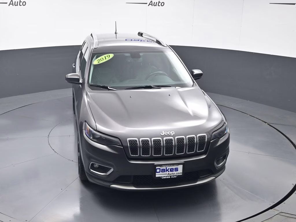 2019 Granite Crystal Metallic Clearcoat Jeep Cherokee Limited FWD SUV