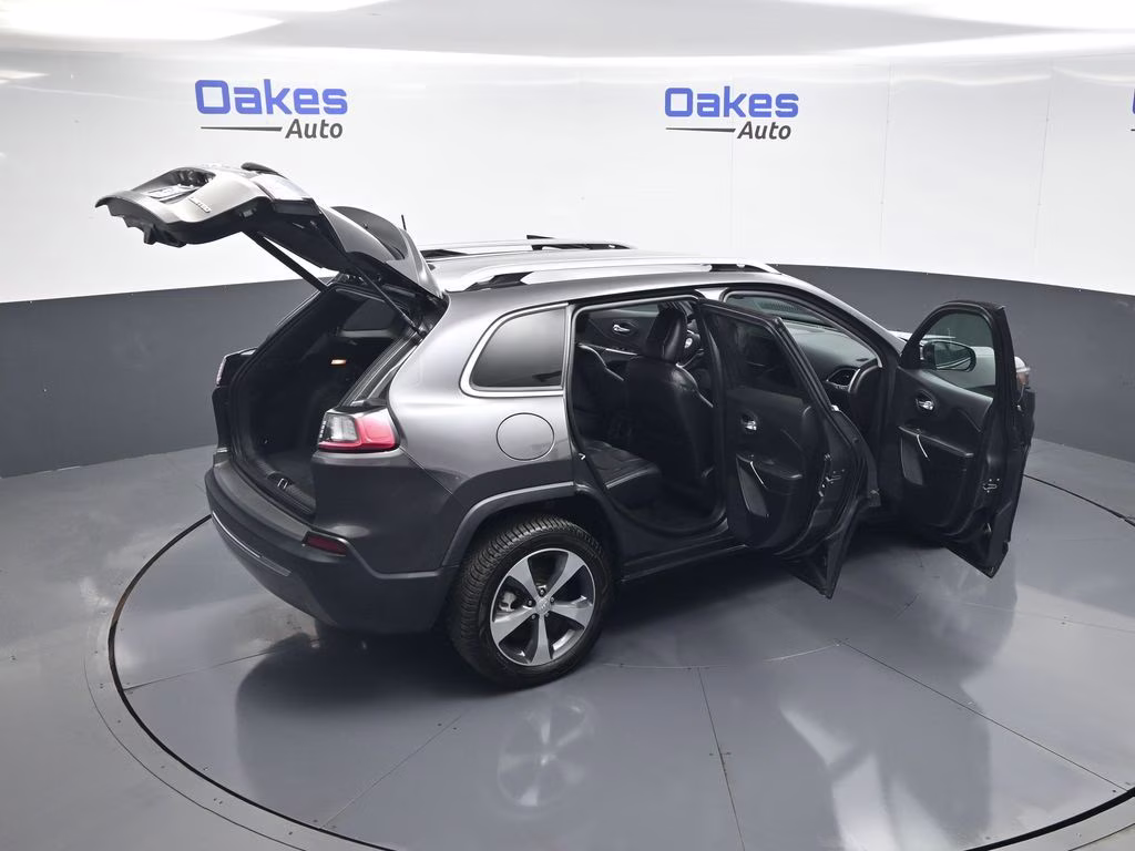 2019 Granite Crystal Metallic Clearcoat Jeep Cherokee Limited FWD SUV