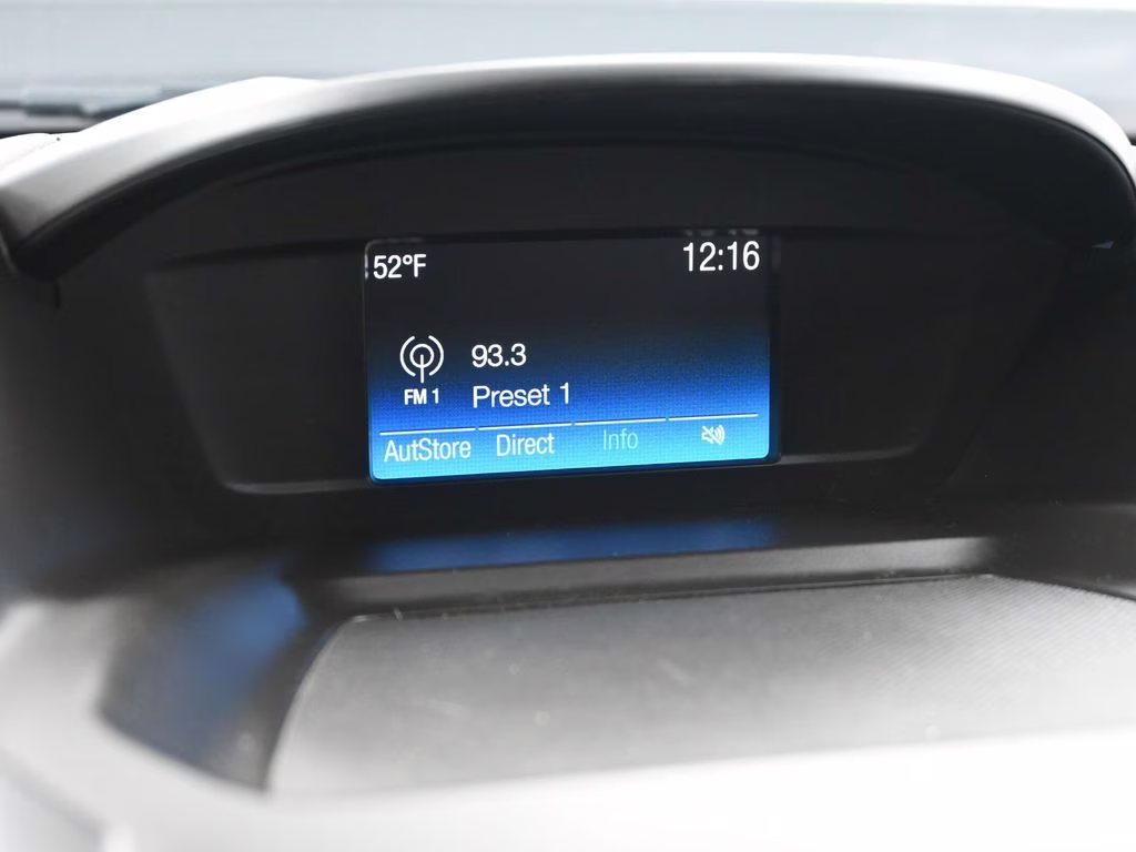 2018 Magnetic Ford Escape SE FWD SUV