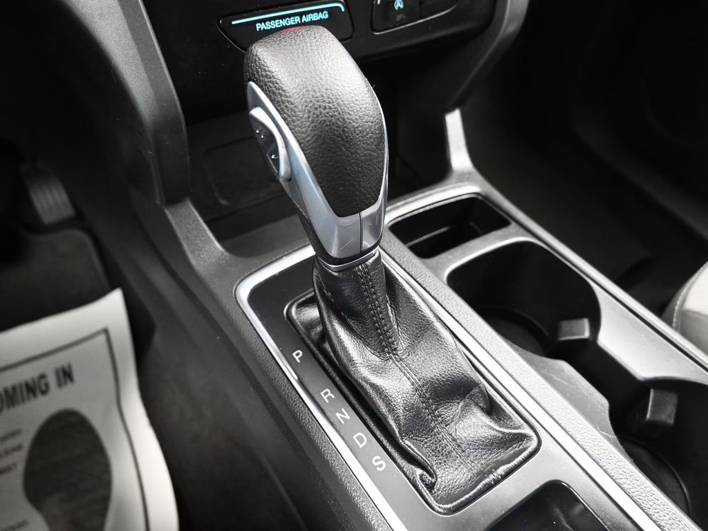 2018 Magnetic Ford Escape SE FWD SUV