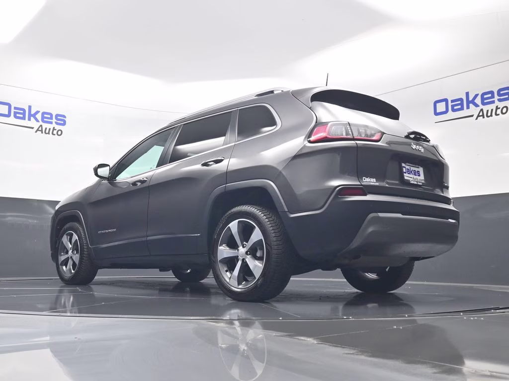2019 Granite Crystal Metallic Clearcoat Jeep Cherokee Limited FWD SUV