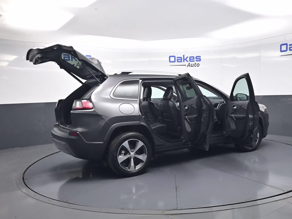 2019 Granite Crystal Metallic Clearcoat Jeep Cherokee Limited FWD SUV