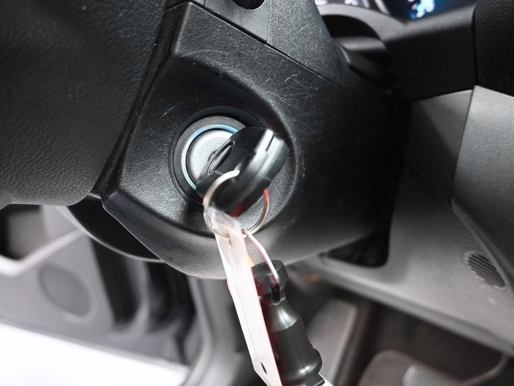 2018 Magnetic Ford Escape SE FWD SUV