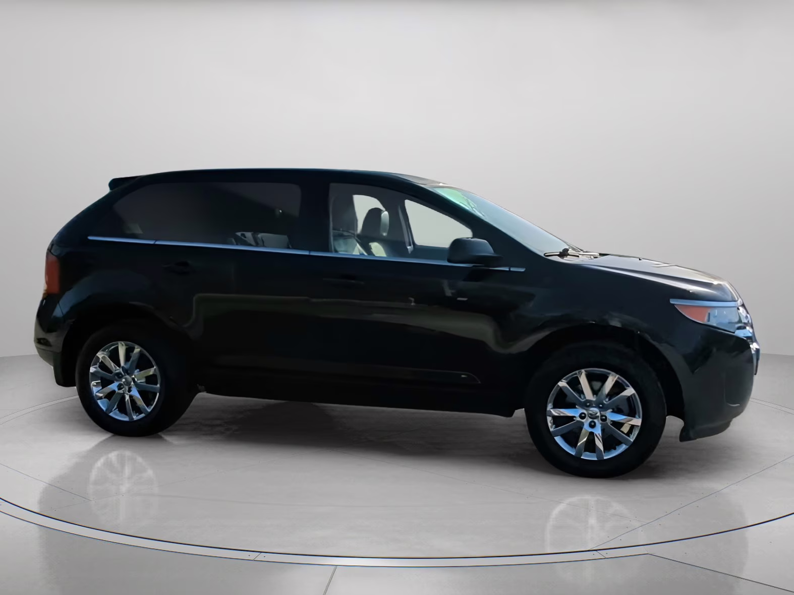 2012 Tuxedo Black Metallic Ford Edge Limited FWD Crossover