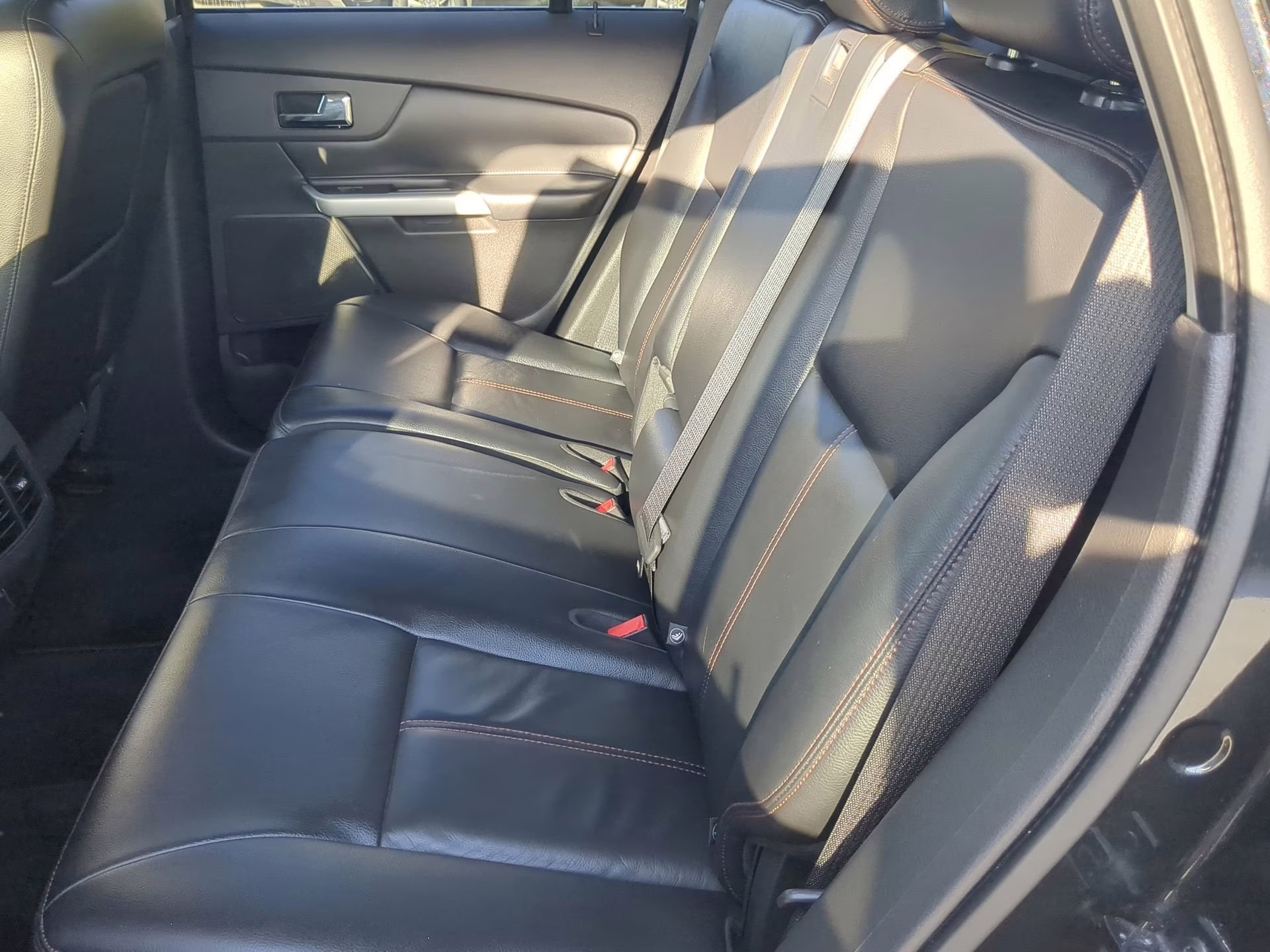 2012 Tuxedo Black Metallic Ford Edge Limited FWD Crossover