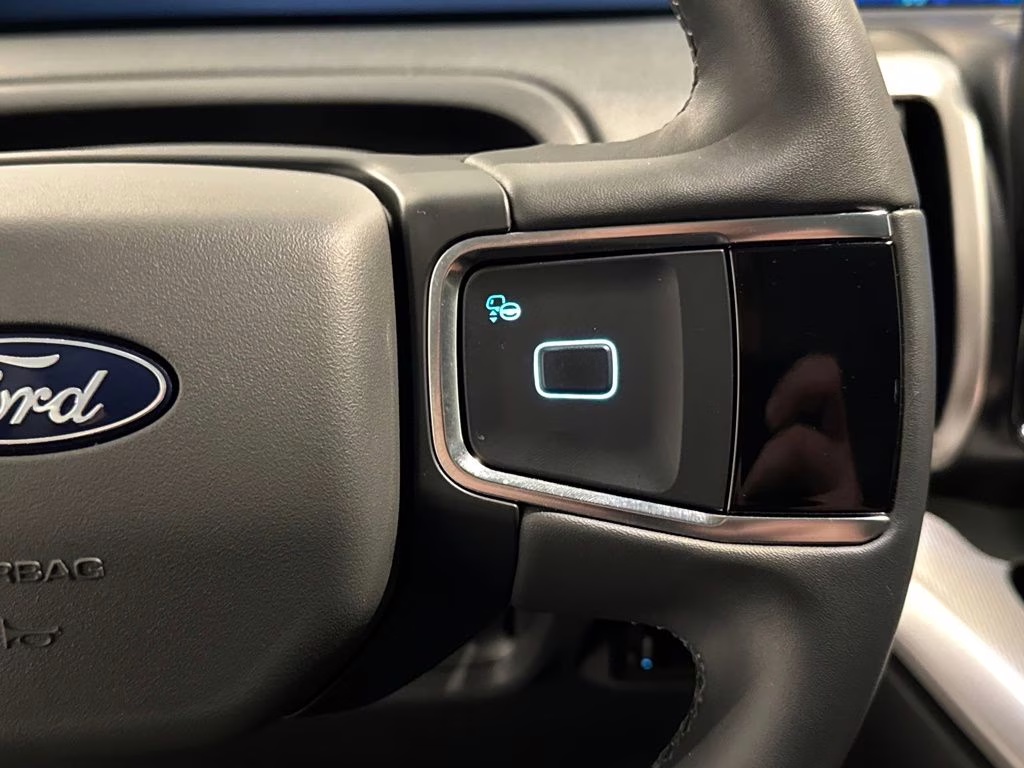 2025 Agate Black Metallic Ford Expedition Max Active RWD SUV