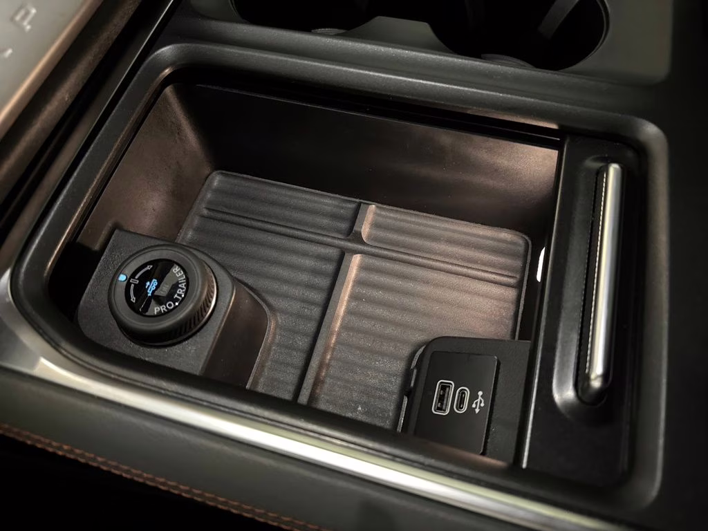 2025 Agate Black Metallic Ford Expedition Max Active RWD SUV