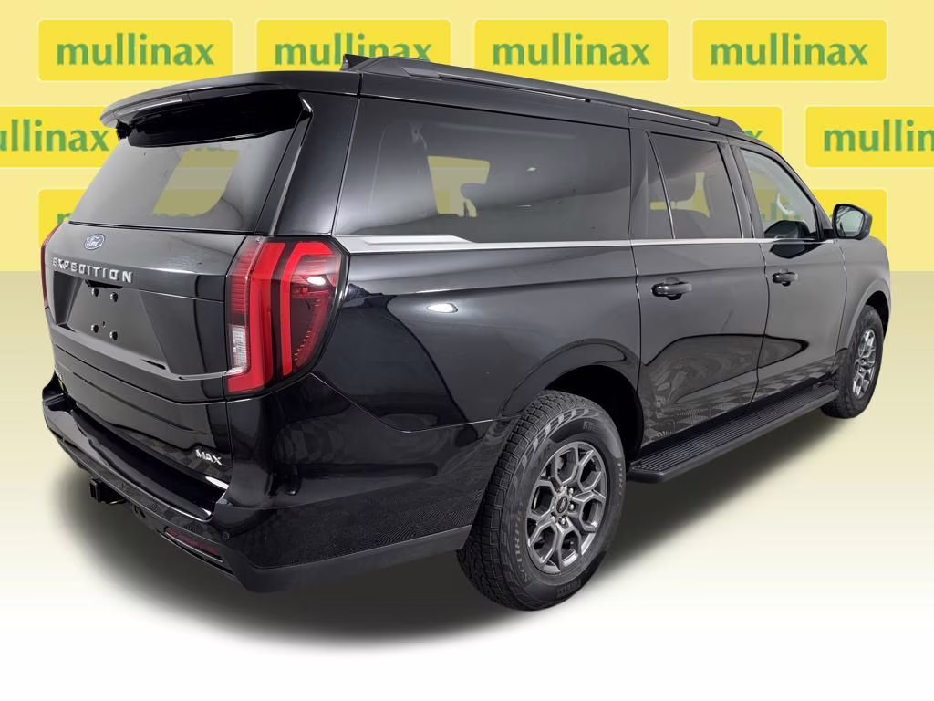 2025 Agate Black Metallic Ford Expedition Max Active RWD SUV