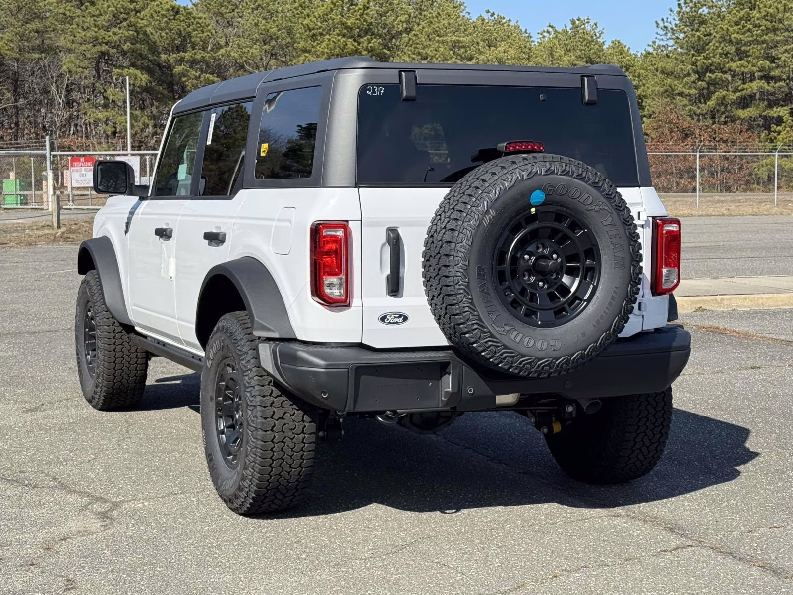 2026 White Ford Bronco Big Bend 4X4 SUV