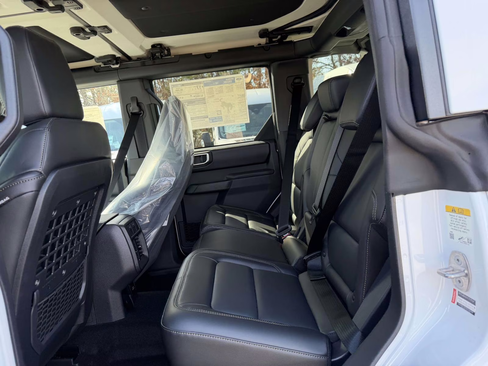 2026 White Ford Bronco Badlands 4X4 SUV