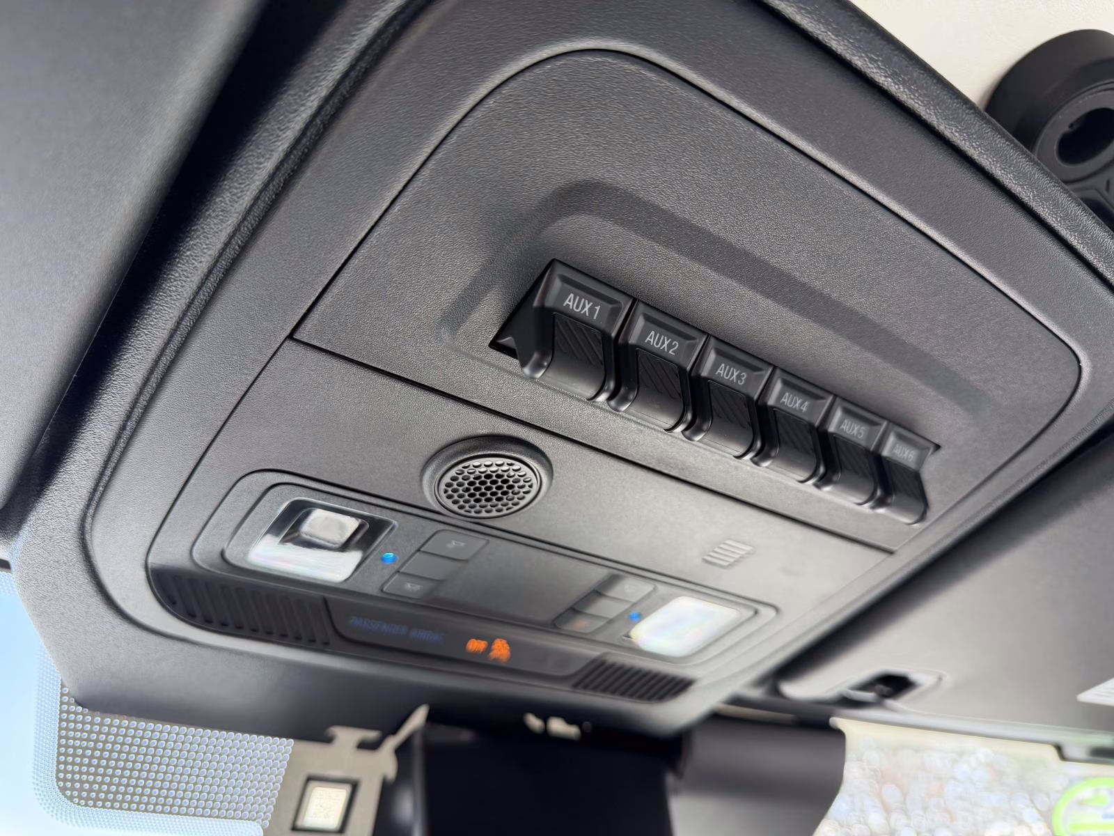 2026 White Ford Bronco Badlands 4X4 SUV