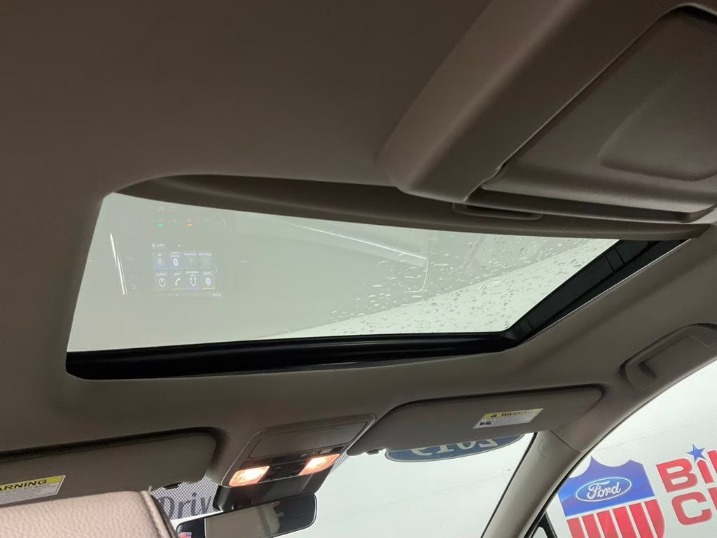 2019 Diamond White Pearl Honda Odyssey Elite FWD Van