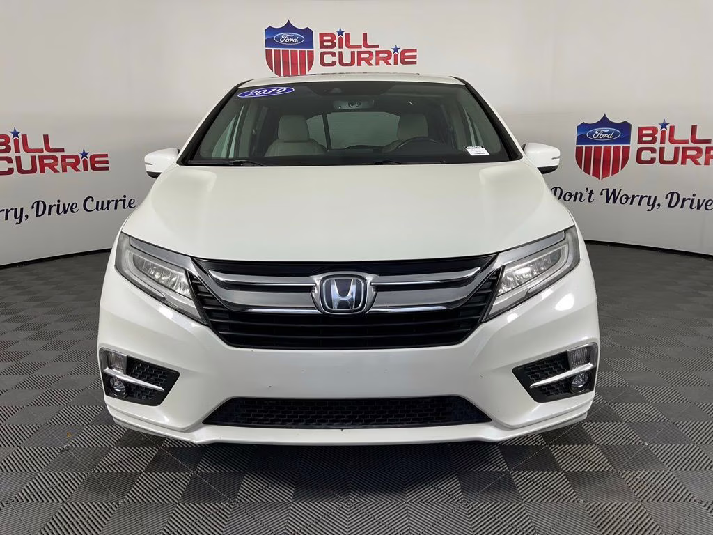 2019 Diamond White Pearl Honda Odyssey Elite FWD Van