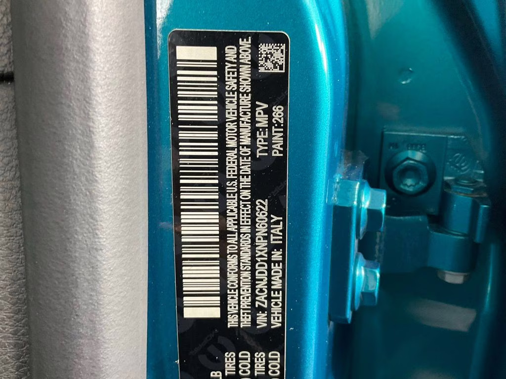 2022 Bikini Metallic Clearcoat Jeep Renegade Limited 4X4 SUV