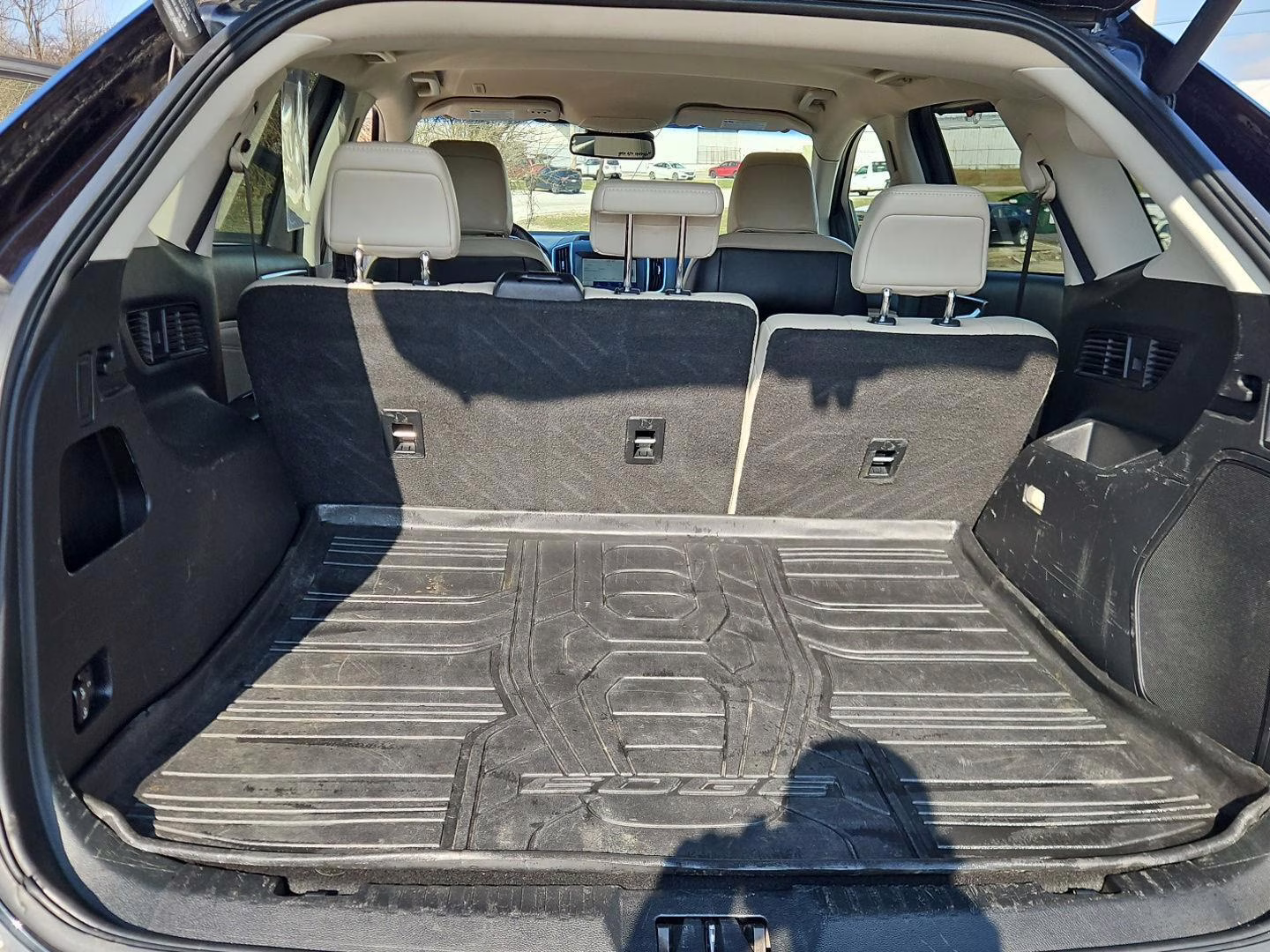 2020 Agate Black Ford Edge Titanium FWD SUV