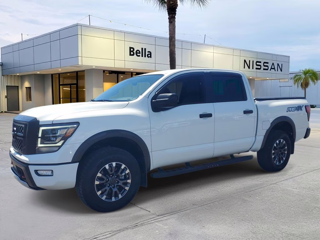 2024 Glacier White Nissan Titan PRO-4X 4X4 Truck