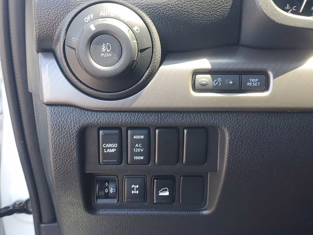 2024 Glacier White Nissan Titan PRO-4X 4X4 Truck