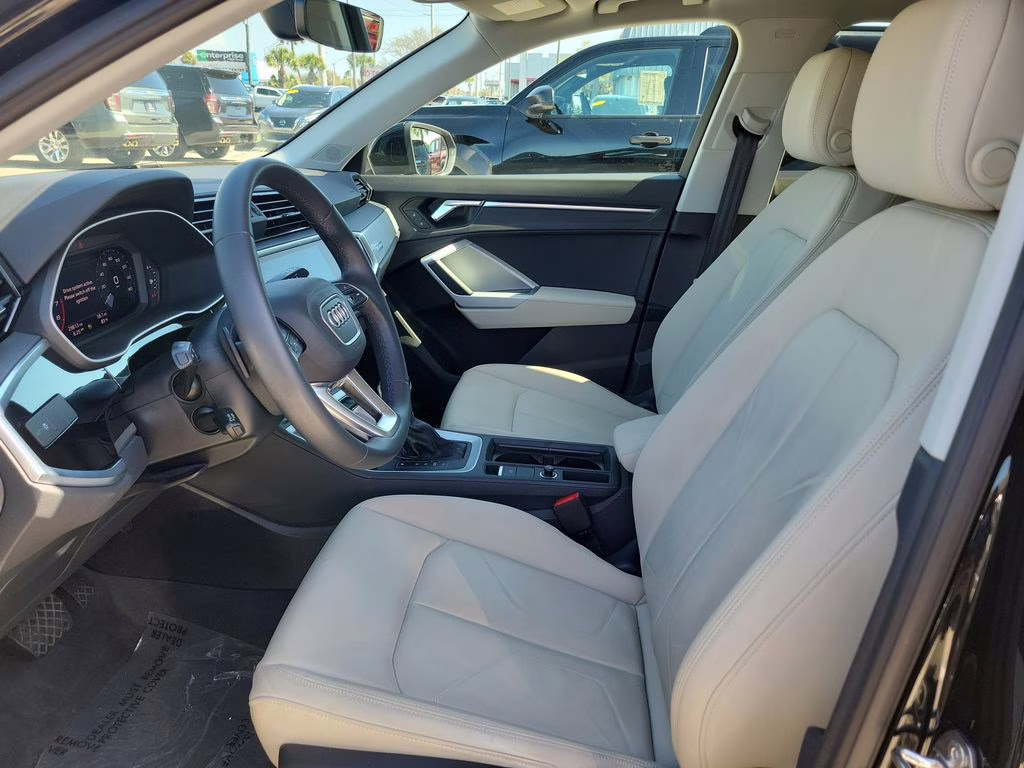 2021 Mythos Black Metallic Audi Q3 Premium AWD SUV