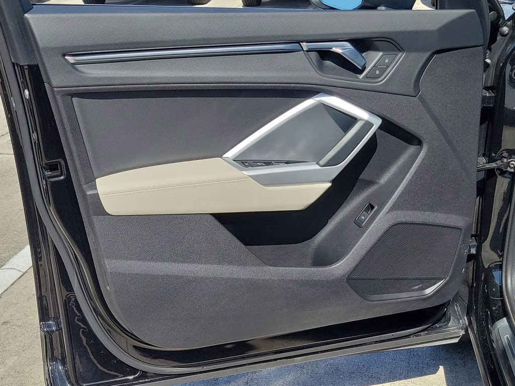 2021 Mythos Black Metallic Audi Q3 Premium AWD SUV