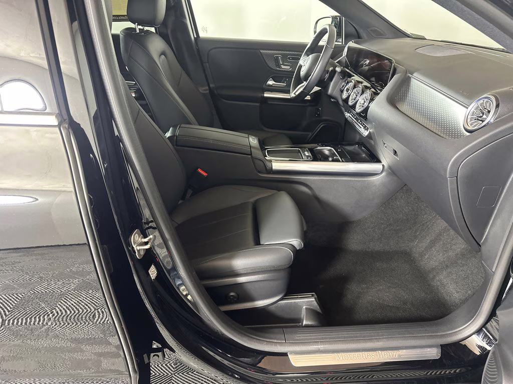 2024 Night Black Mercedes-Benz GLA GLA 250 FWD SUV