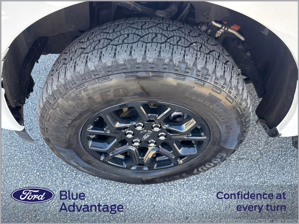 2024 Oxford White Ford F-150 XLT 4X4 Truck