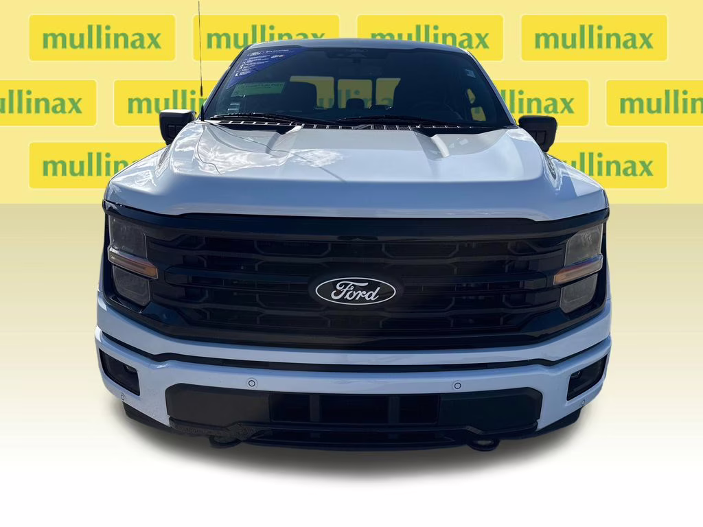 2024 Oxford White Ford F-150 XLT 4X4 Truck